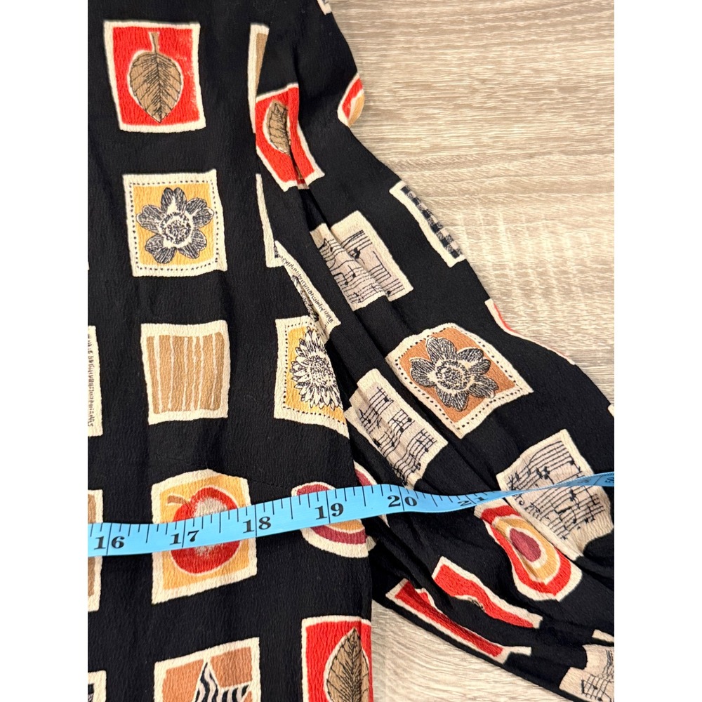 Liz Claiborne Vintage Geometric Print Rayon Button Down Shirt - Picture 5 of 6
